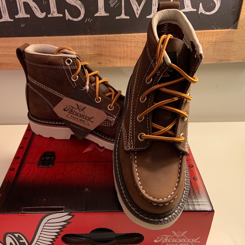 NEW Thorogood Full Grain Leather Boots Sz 2 Unisex